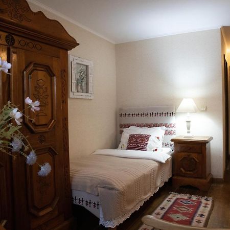 Hanul Ancutei Arămoaia Kültér fotó